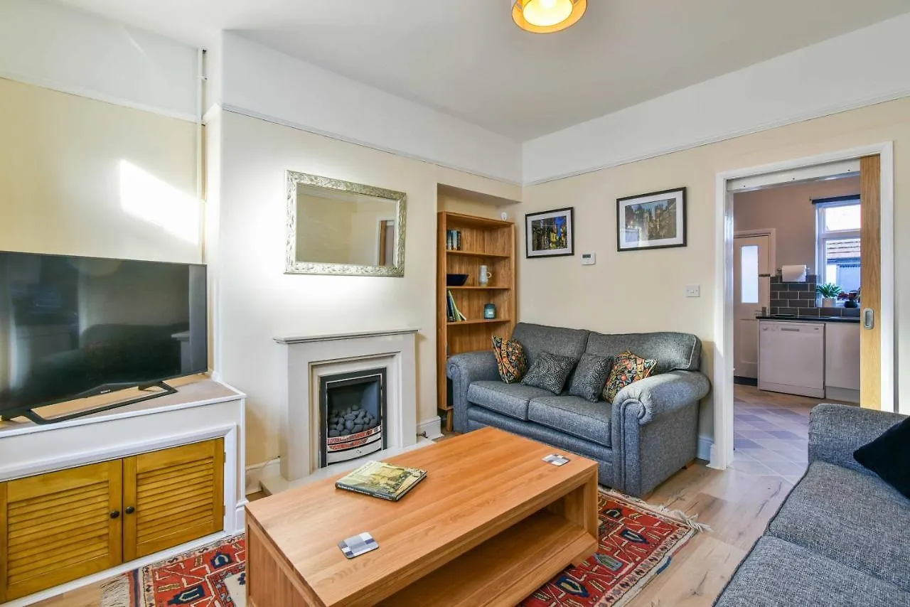 Bay Tree Cottage يورك 0*,